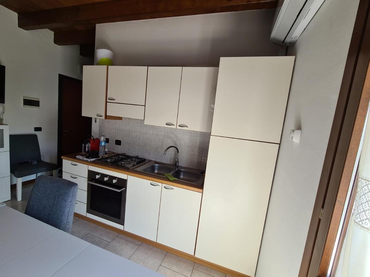 Apartment In Vicino Al Centro Con Piscina Peschiera del Garda